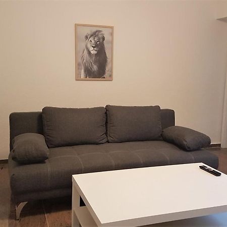 Ferienwohnungen Haus Scheidter 40 ซาร์บรึคเคน ภายนอก รูปภาพ