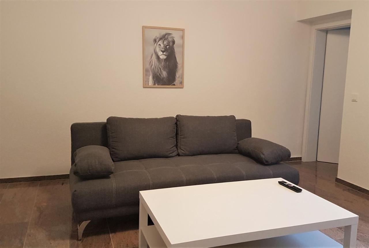 Ferienwohnungen Haus Scheidter 40 ซาร์บรึคเคน ภายนอก รูปภาพ