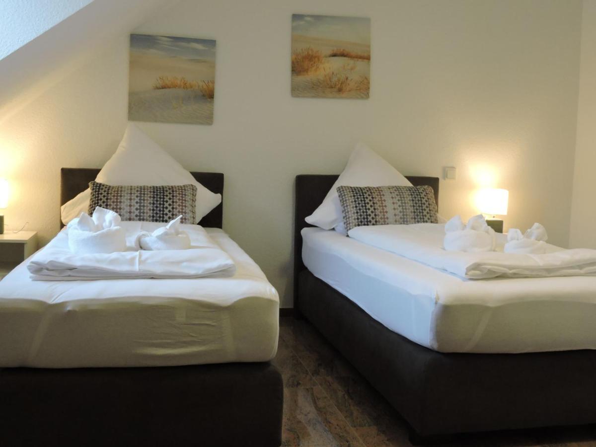 Ferienwohnungen Haus Scheidter 40 ซาร์บรึคเคน ภายนอก รูปภาพ